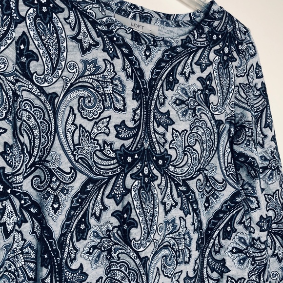 LOFT | Paisley Blouson Puff Sleeve Sweatshirt Gray Puff Long Sleeves - Picture 4 of 6